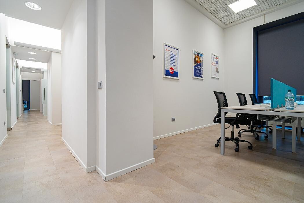 Images RE/MAX Class 7