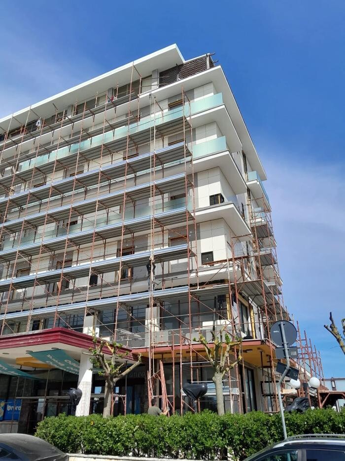 Images C.V.C. Real Estate srl
