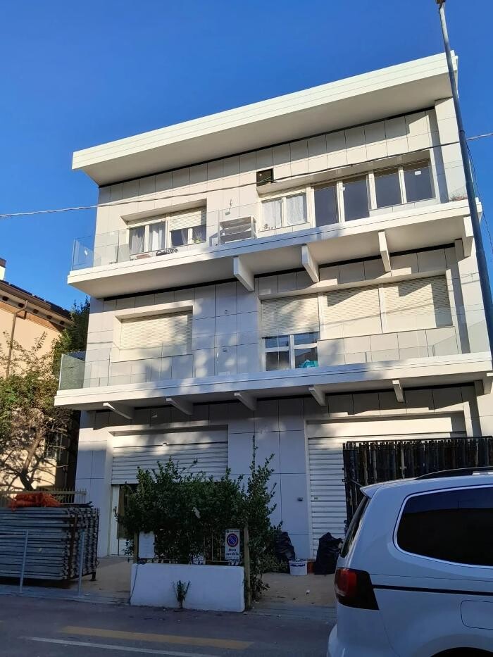 Images C.V.C. Real Estate srl