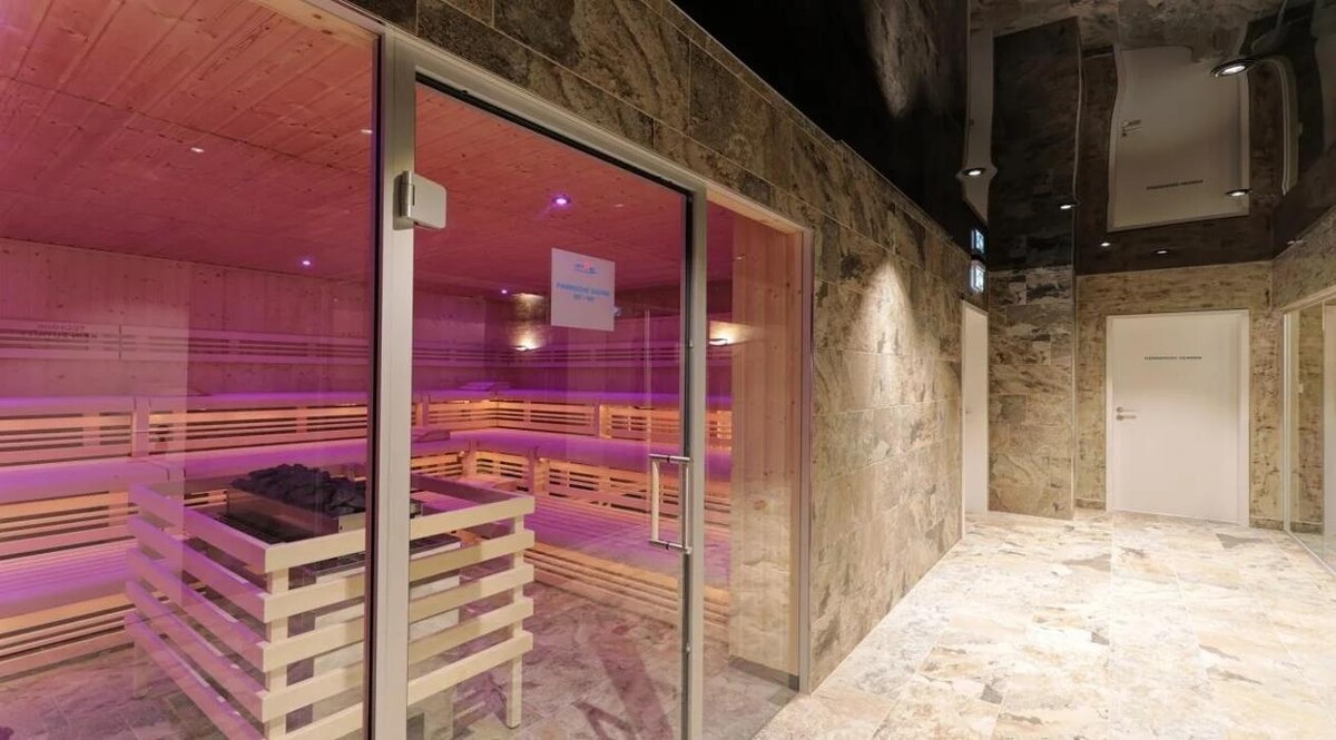 Images C.V.C. Real Estate srl