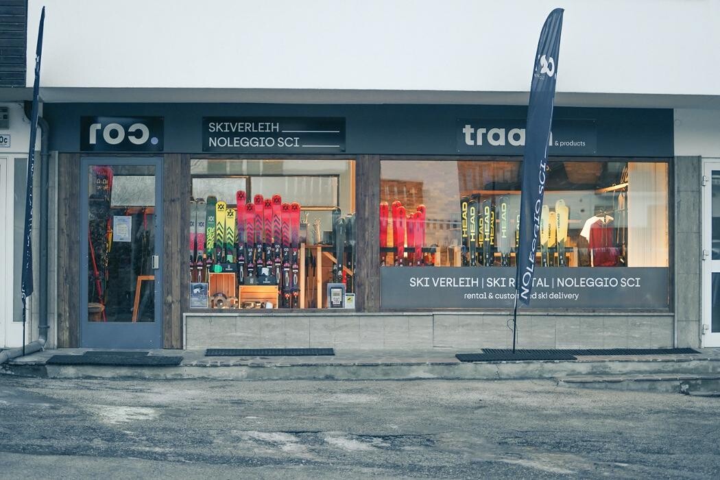Images Ski Rental | Ski Verleih | Noleggio Sci - "ROC Rental & Shop" at Kronplatz