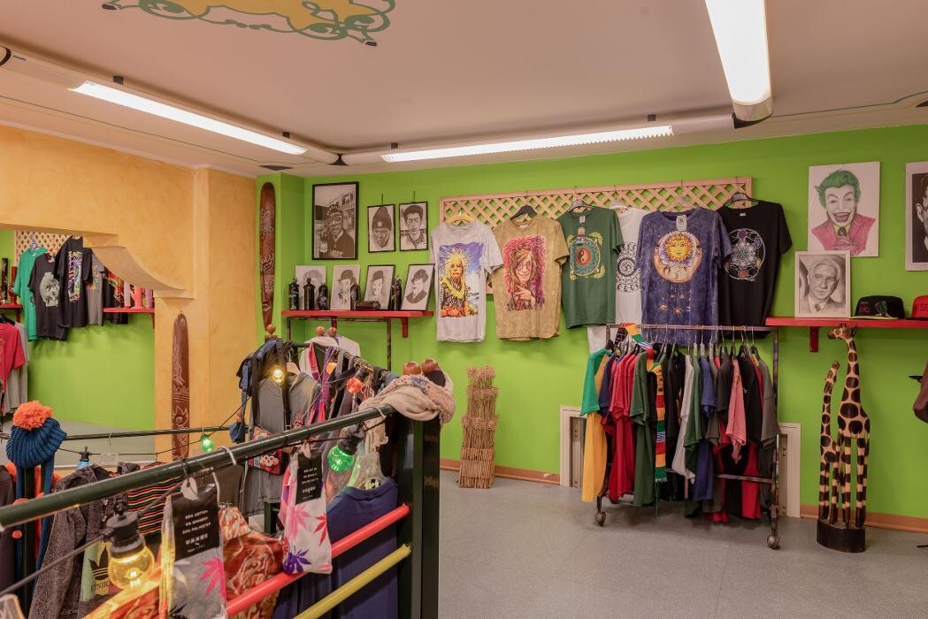 Images Black Duck Bazaar