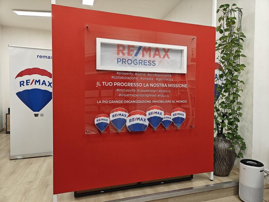 Images RE/MAX Progress