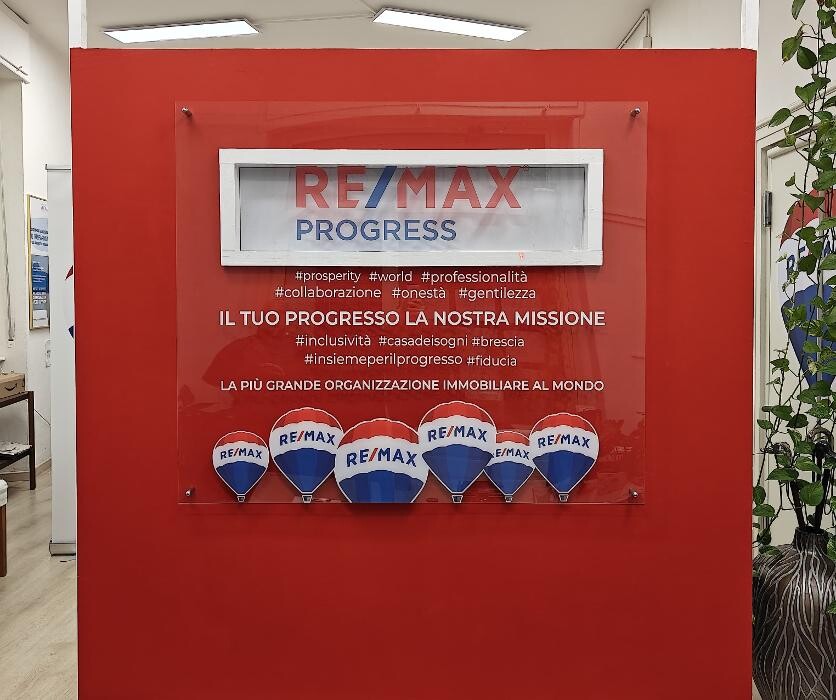 Images RE/MAX Progress