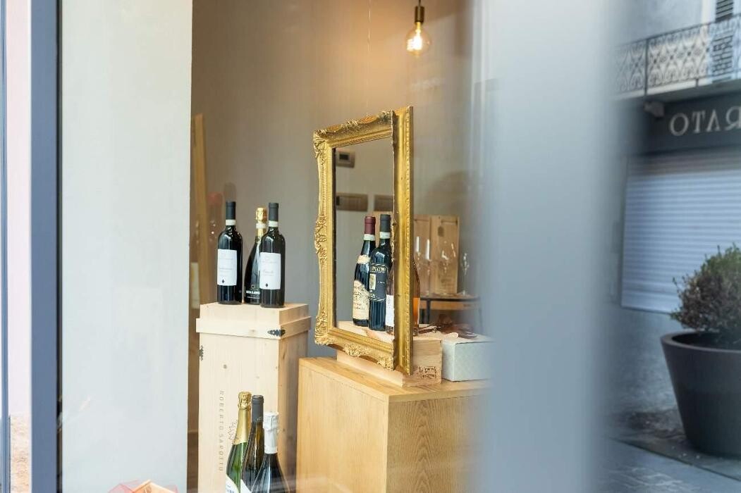 Images Enoteca Vinai del Borgo