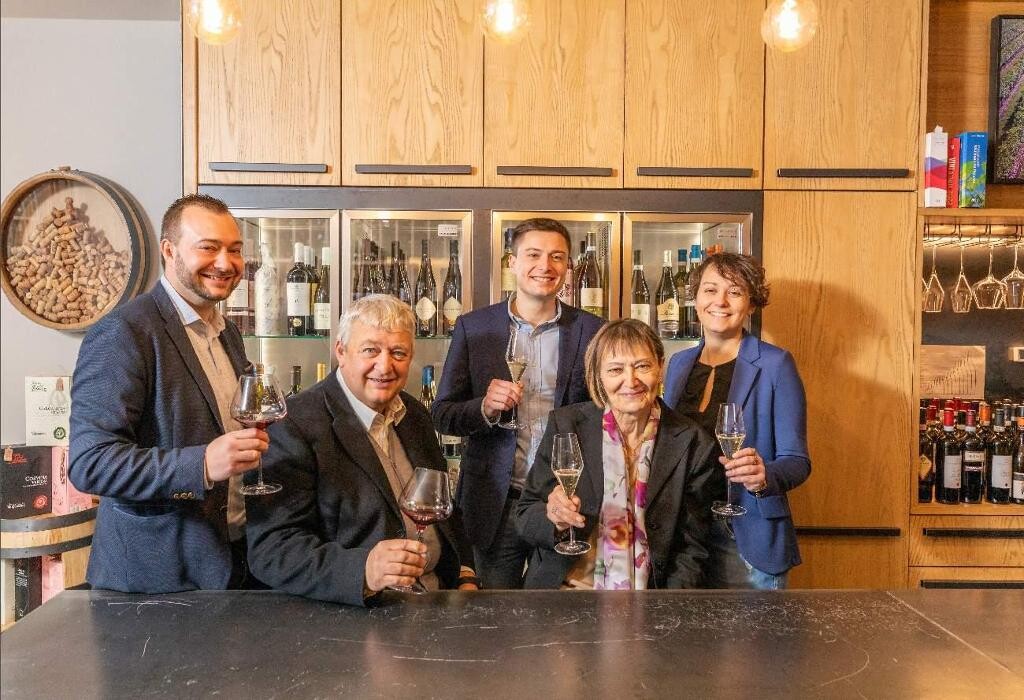 Images Enoteca Vinai del Borgo