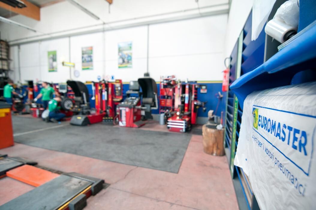 Images Euromaster Tirol Pneus