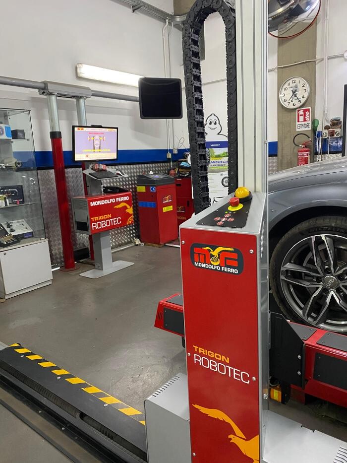 Images Mediasat Srl - Centro First Stop