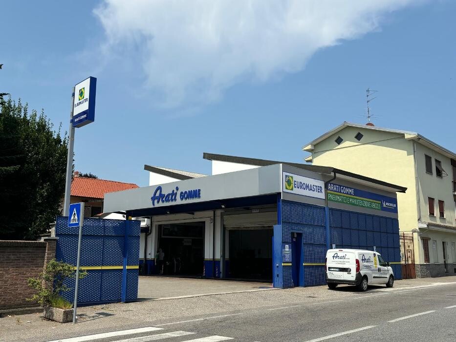 Images Euromaster Arati Gomme