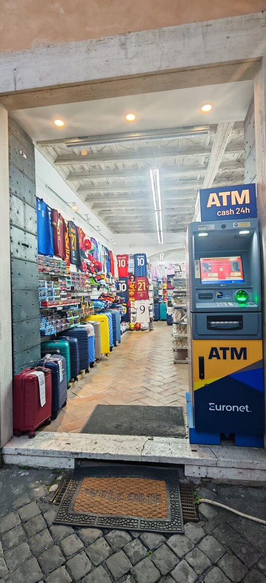 Images Luggage Storage Jewish Ghetto - Radical Storage
