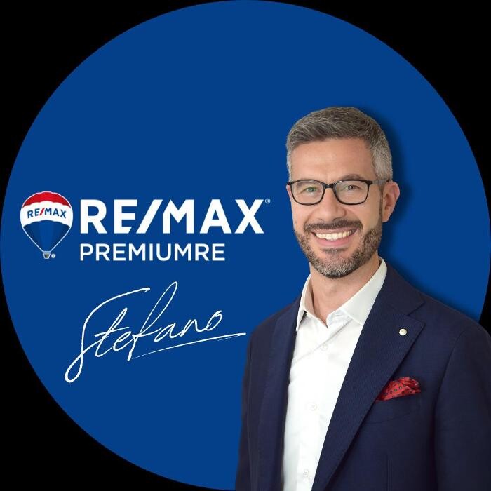 Images RE/MAX PremiumRE