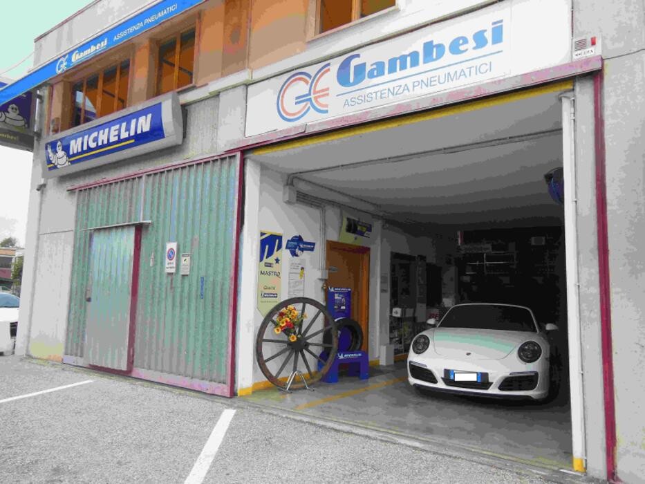 Images Gambesi Assistenza Pneumatici S.a.s. di Gambesi Elio