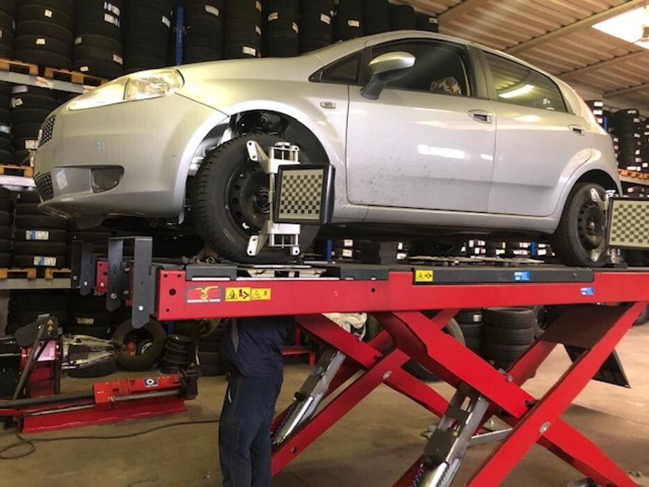 Images Z.E. Pneumatici Srl - Mastro Michelin