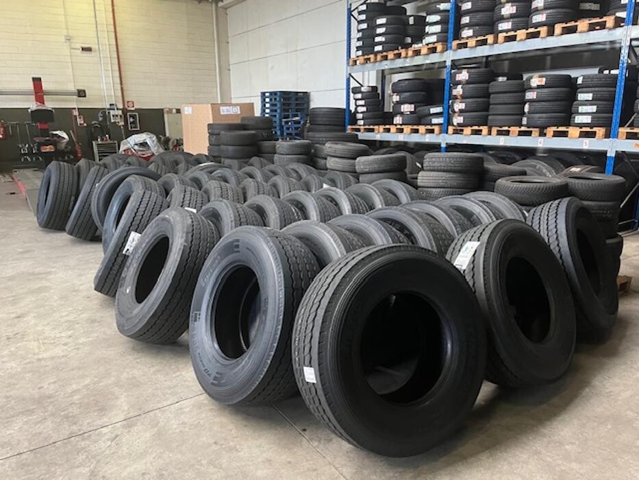 Images Z.E. Pneumatici Srl - Mastro Michelin
