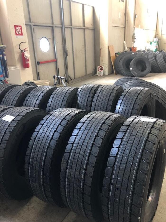 Images Z.E. Pneumatici Srl - Mastro Michelin