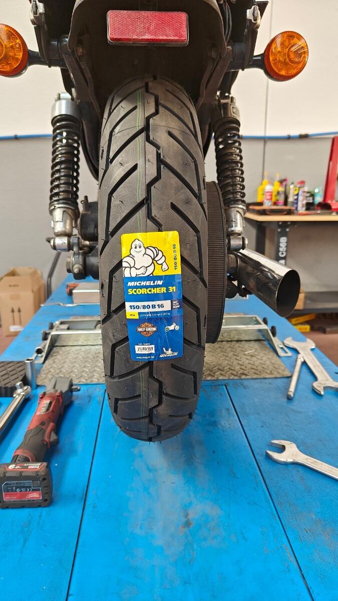 Images Euromaster C.S.P. Pneumatici