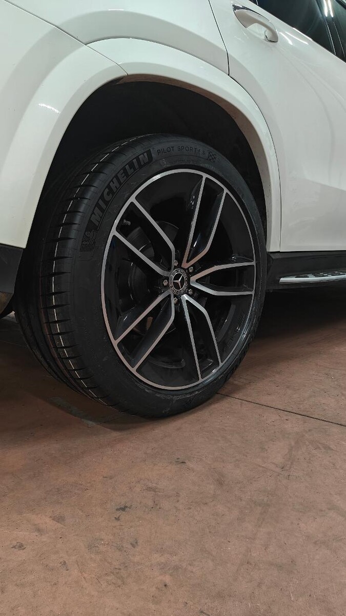 Images Euromaster C.S.P. Pneumatici