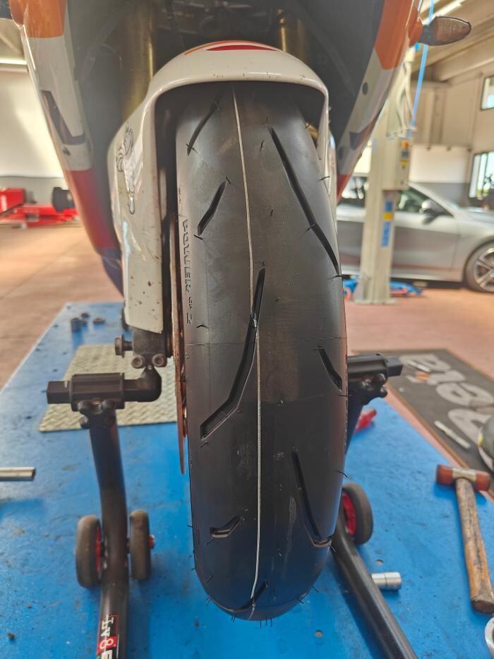 Images Euromaster C.S.P. Pneumatici