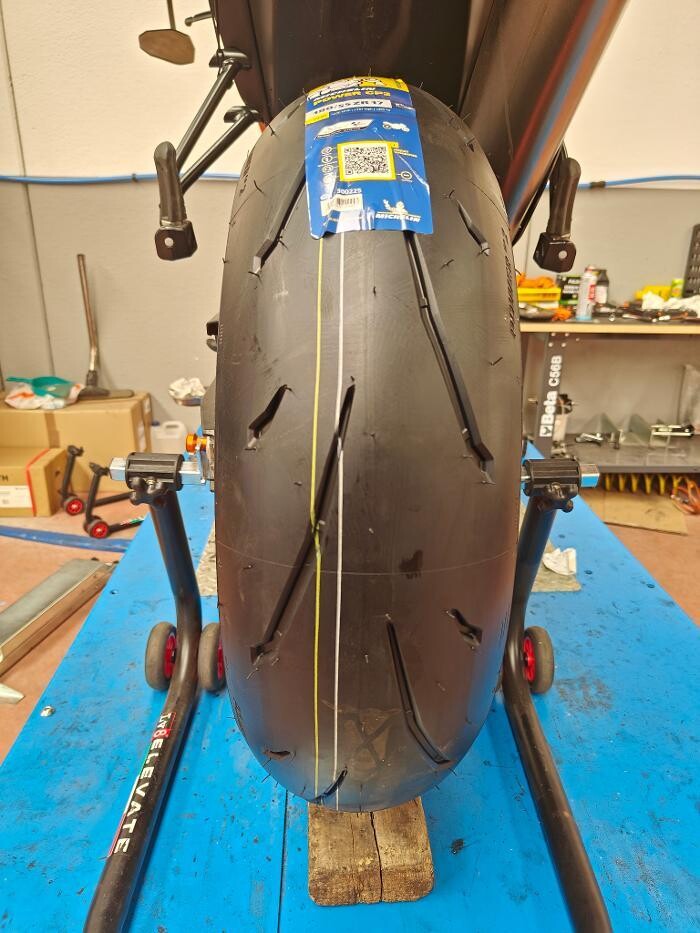 Images Euromaster C.S.P. Pneumatici