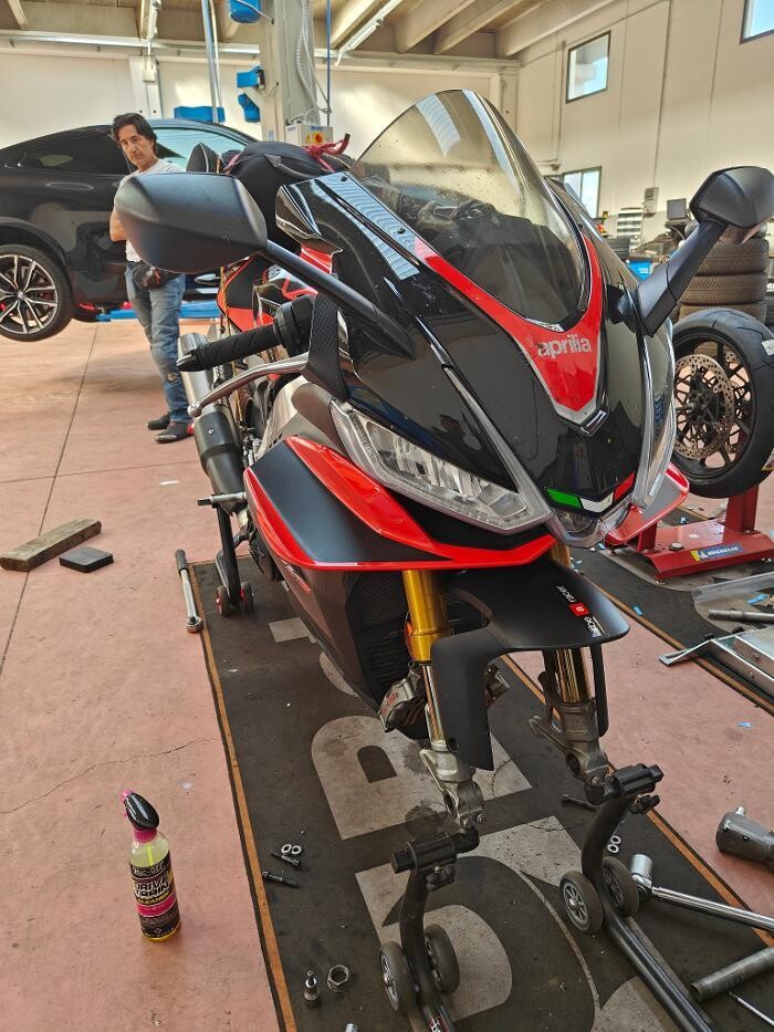 Images Euromaster C.S.P. Pneumatici