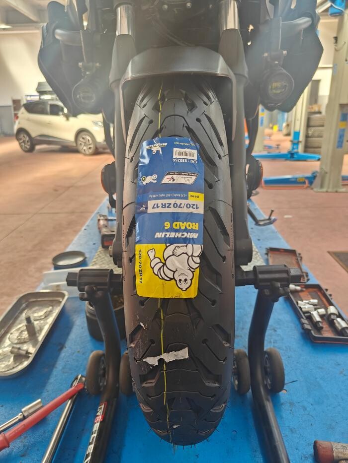 Images Euromaster C.S.P. Pneumatici