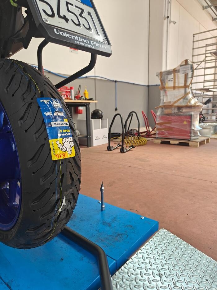 Images Euromaster C.S.P. Pneumatici