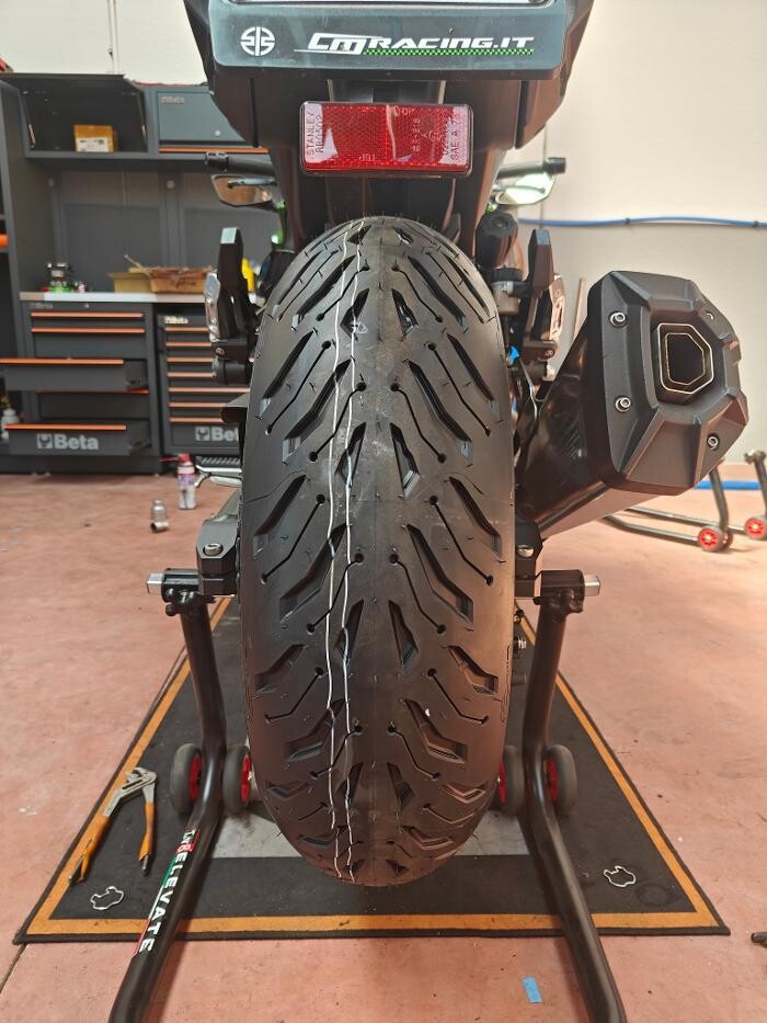 Images Euromaster C.S.P. Pneumatici