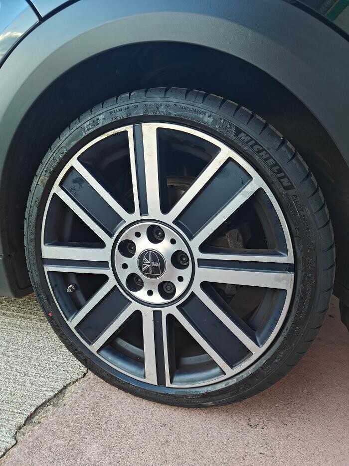 Images Euromaster C.S.P. Pneumatici