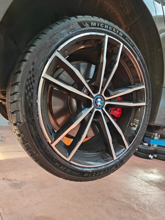 Images Euromaster C.S.P. Pneumatici