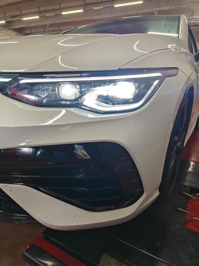 Images Euromaster C.S.P. Pneumatici