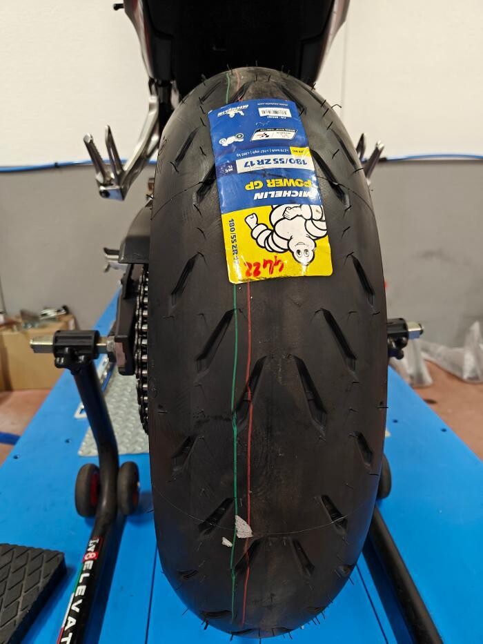 Images Euromaster C.S.P. Pneumatici