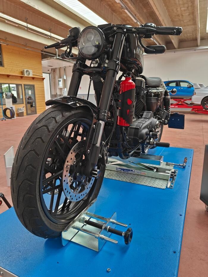 Images Euromaster C.S.P. Pneumatici