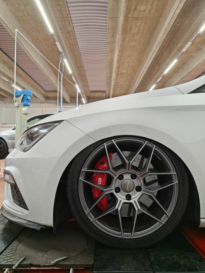 Images Euromaster C.S.P. Pneumatici