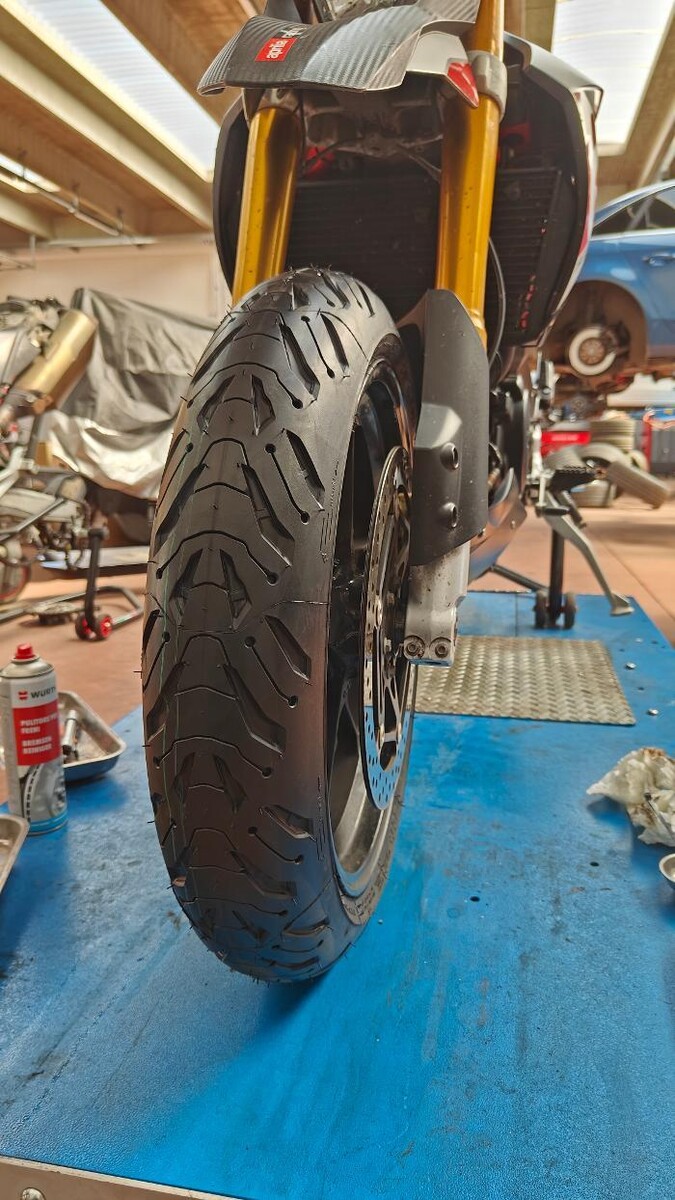 Images Euromaster C.S.P. Pneumatici