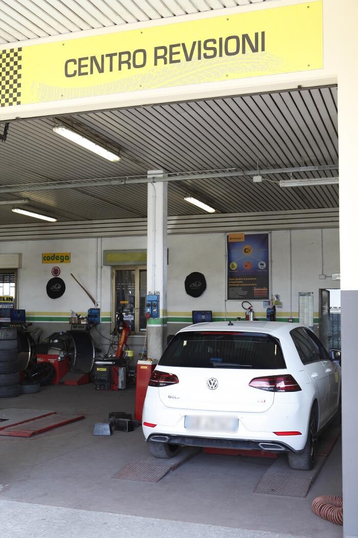 Images Euromaster Codega Pneumatix