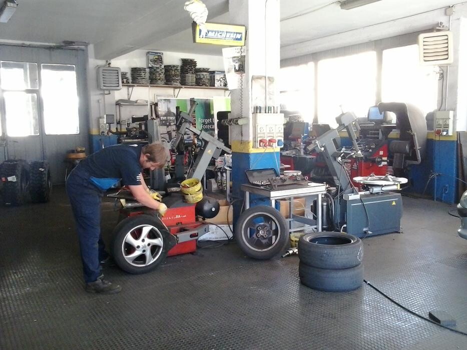 Images Euromaster Seris Gomme