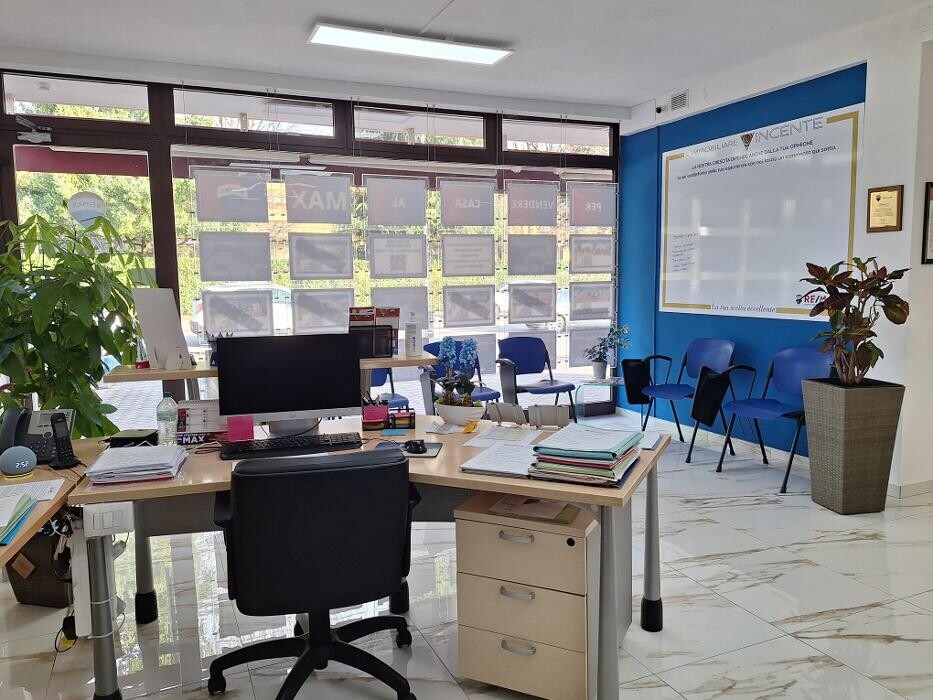 Images RE/MAX Centro Professionisti Immobiliari 2