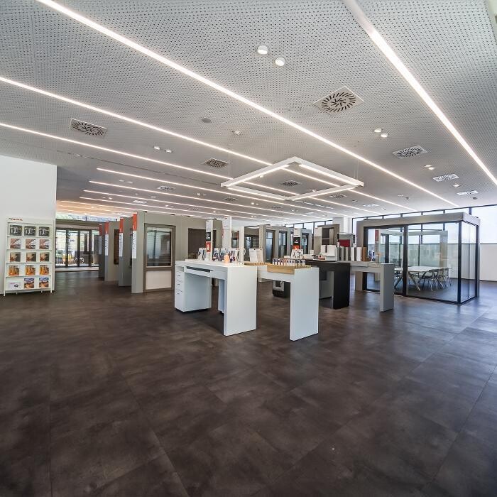 Images Studio Finstral Borgo - finestre, porte d'ingresso, pareti vetrate