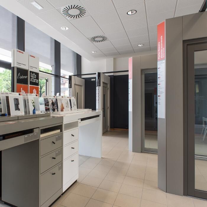 Images Studio Finstral Verona - finestre, porte d'ingresso, pareti vetrate