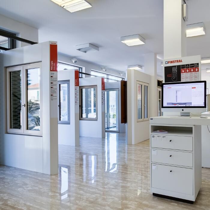 Images Studio Finstral - Bassano del Grappa - finestre, porte d'ingresso, pareti vetrate