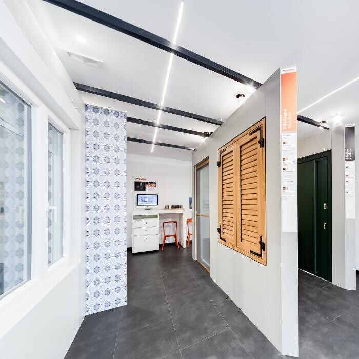 Images Studio Finstral Roma - finestre, porte d'ingresso, pareti vetrate