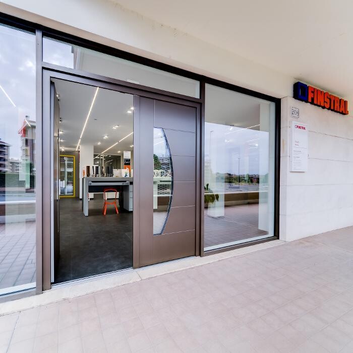 Images Studio Finstral Roma - finestre, porte d'ingresso, pareti vetrate