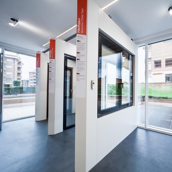 Images Studio Finstral Roma - finestre, porte d'ingresso, pareti vetrate