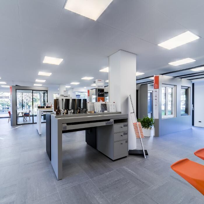 Images Studio Finstral Merano - Fenster, Haustüren, Glaswände - finestre, porte d'ingresso, pareti vetrate