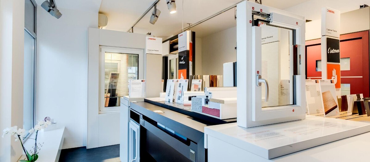 Images Studio Finstral Bolzano - Fenster, Haustüren - finestre, porte d'ingresso