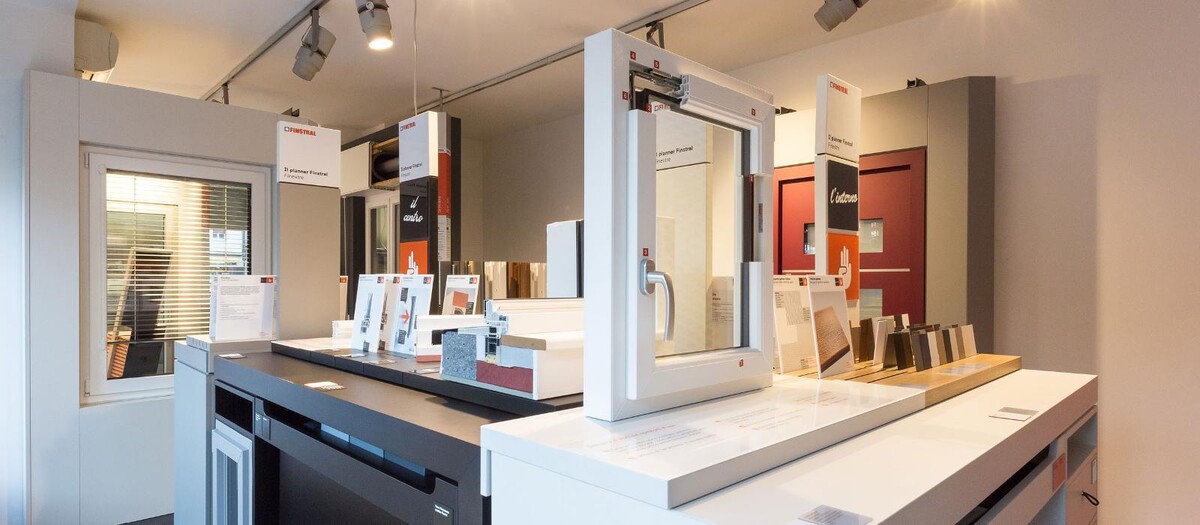 Images Studio Finstral Bolzano - Fenster, Haustüren - finestre, porte d'ingresso