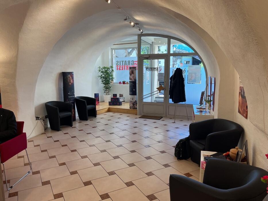 Images AudioVita Egna - parte di Audika Centri Acustici