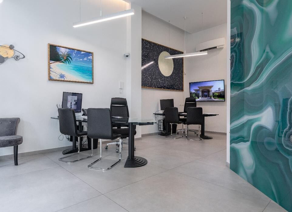 Images De Fenza Immobiliare