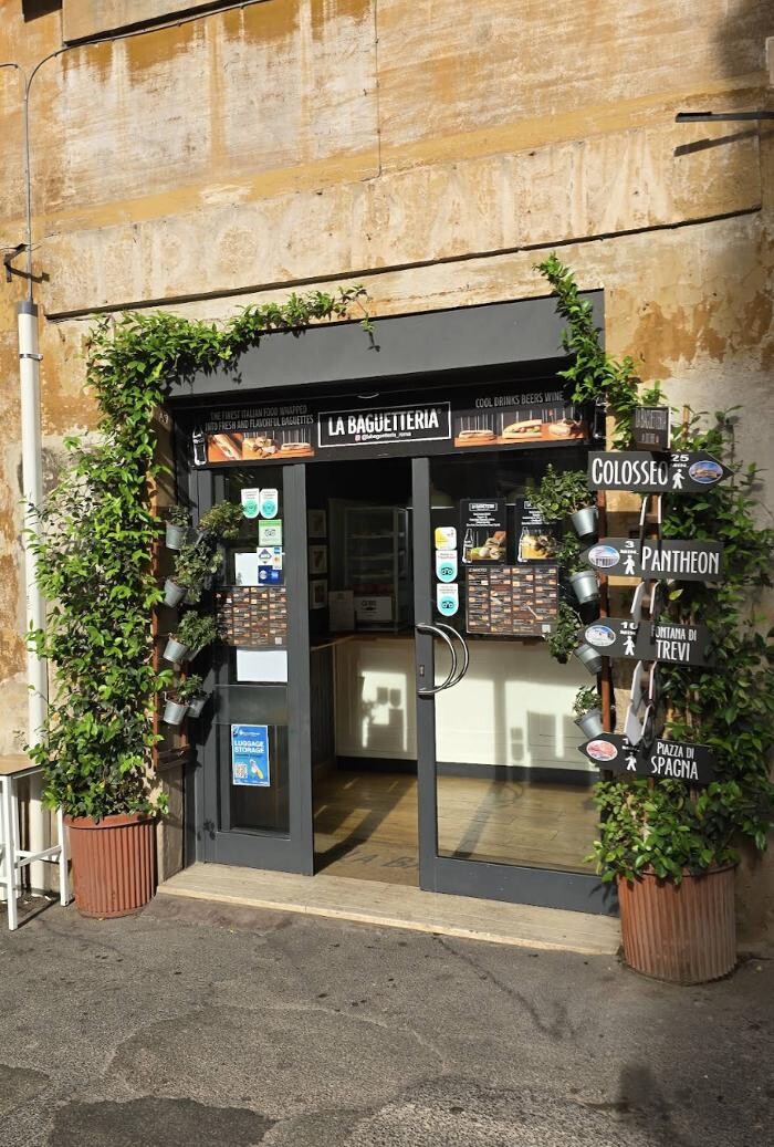 Images Luggage Storage Pantheon - Radical Storage