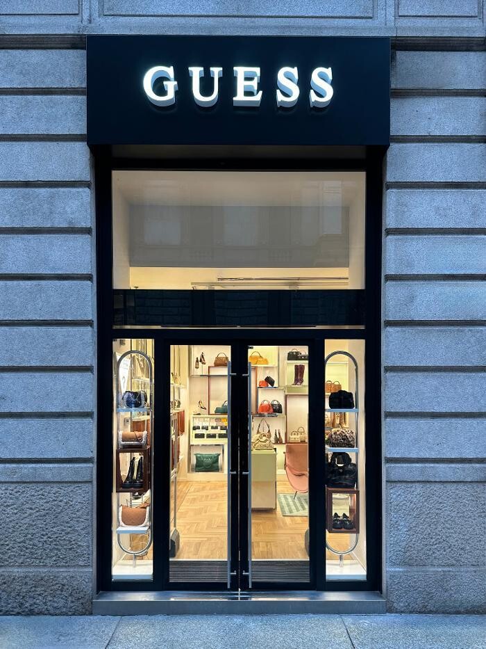 Images GUESS ACCESSORIES